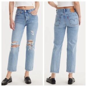 Levi’s High Rise Light Wash Distressed Wedgie Straight Wide Leg Crop Rigid Jeans
